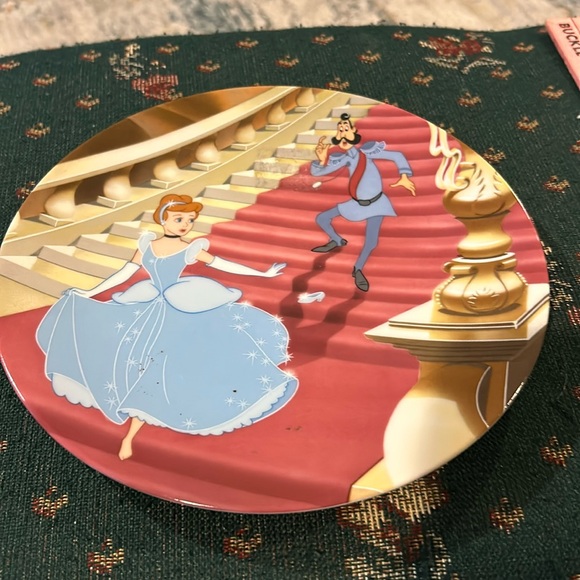 Knowles Disney approved at the stroke of midnight. Cinderella collectible plate. - Picture 1 of 8